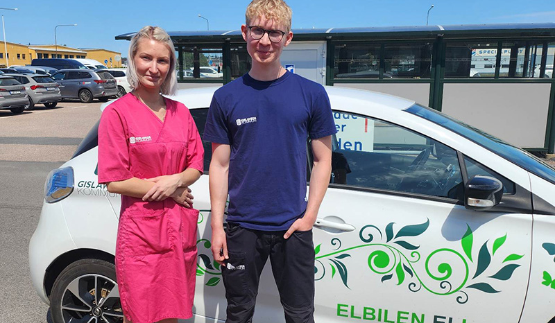 Marie Vinberg och Gustav Toll, hemtjänstmedarbetare